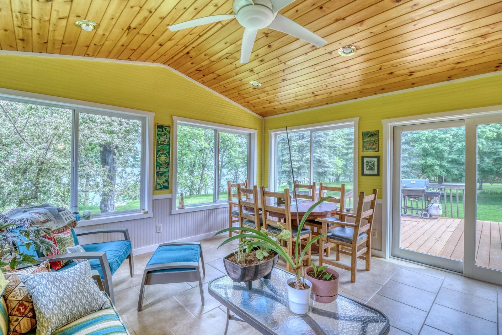 Sunroom1_2.jpg