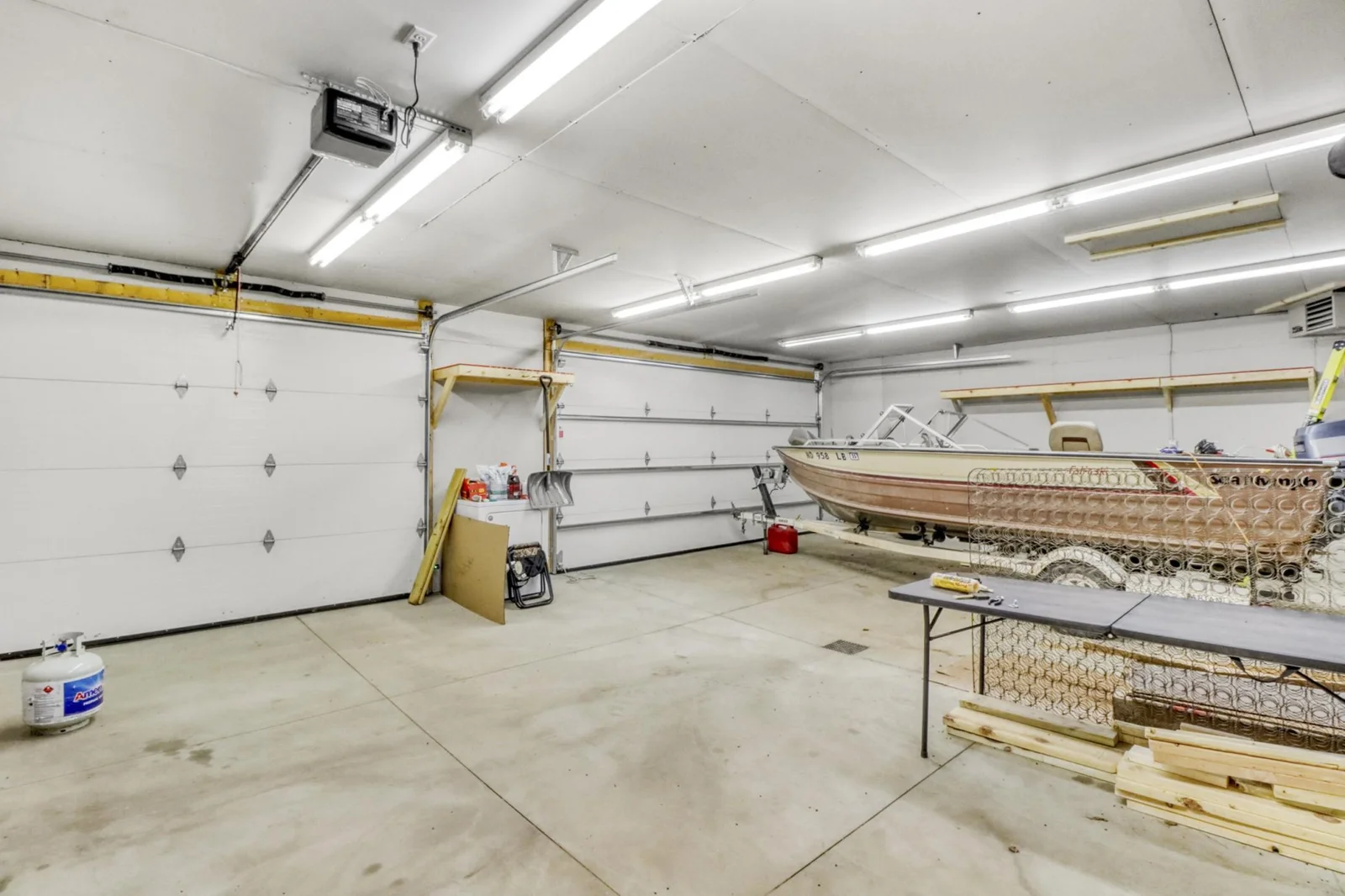 Shed 24x36 _interior1_1.JPG