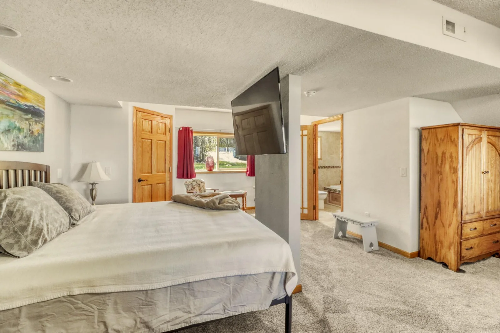 Basement Bedroom1_0.JPG