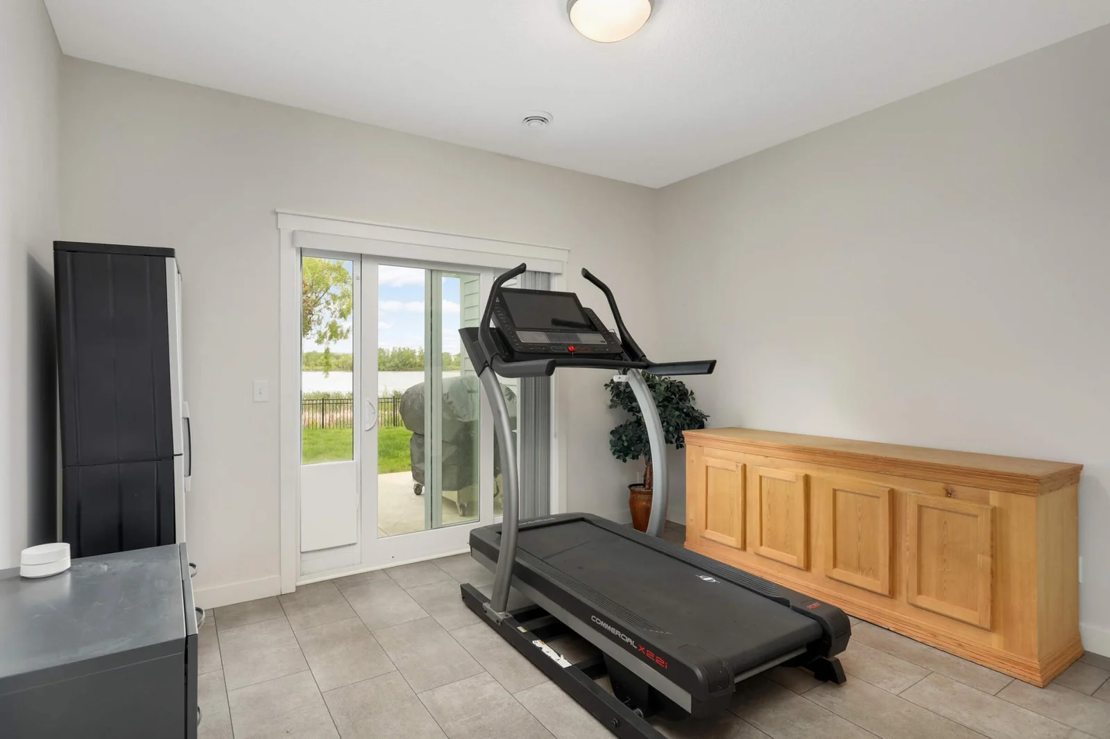 All 4 Bedrooms were designed for lakefront views.