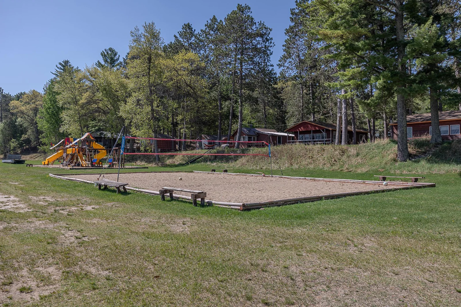 With modest annual fees you can enjoy access to Thunder Lake Lodge amenities.