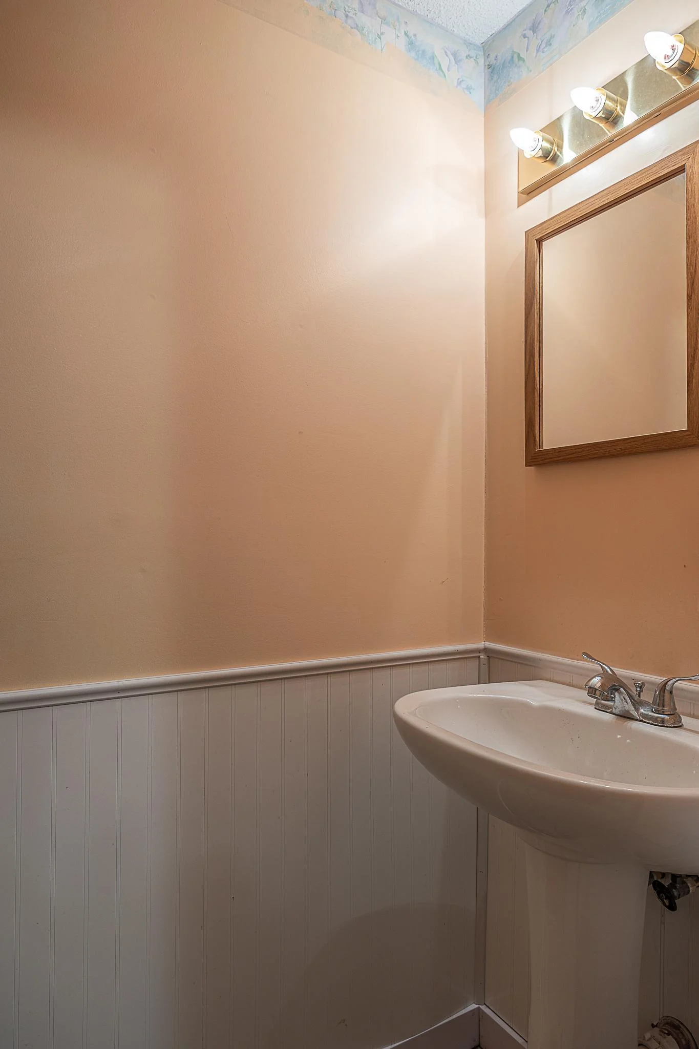 Guest bathroom in lower level.