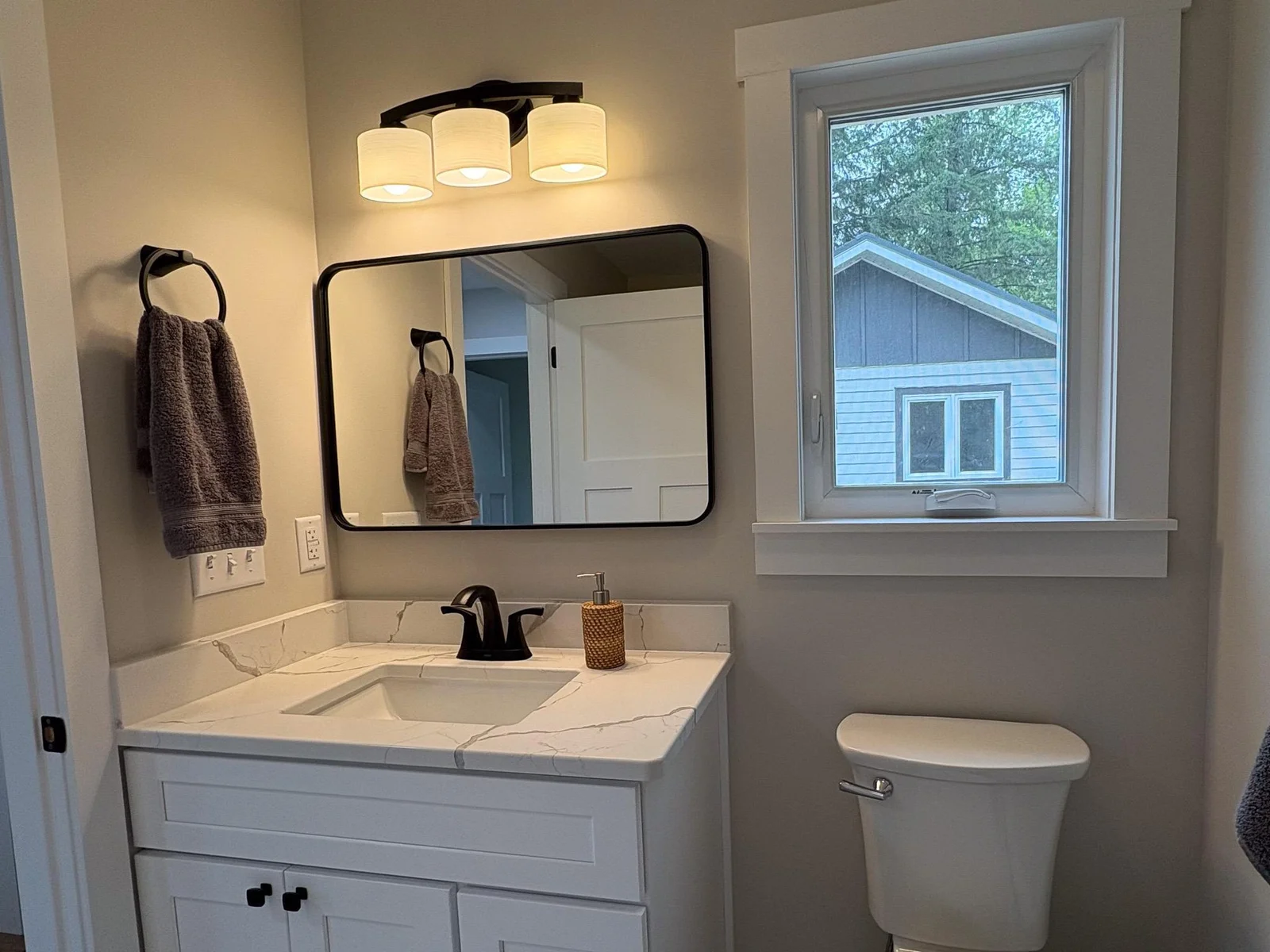 Spacious 3/4 bathroom in bunkhouse