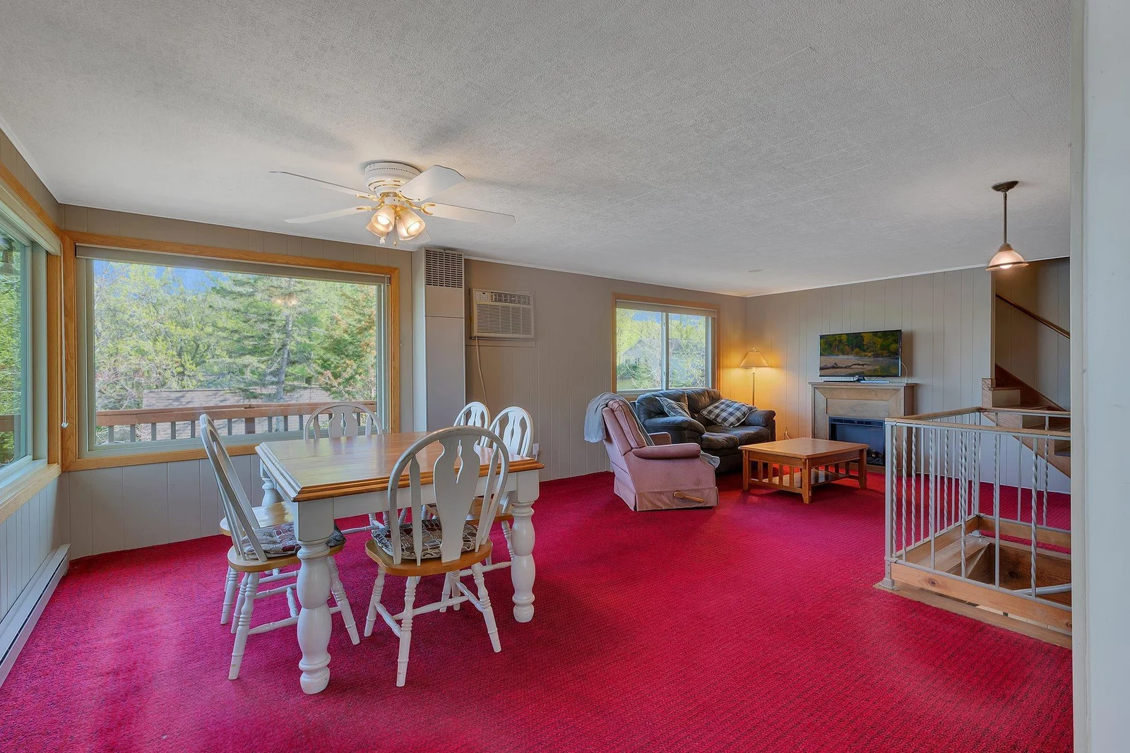 Dining area overlooking lake