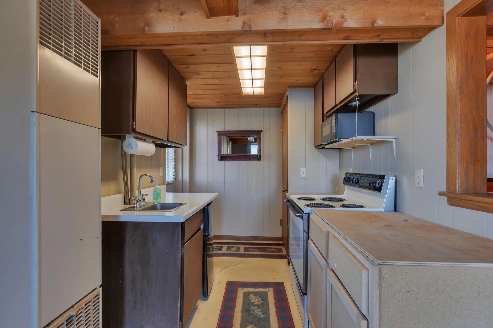 Second kitchen in lower level