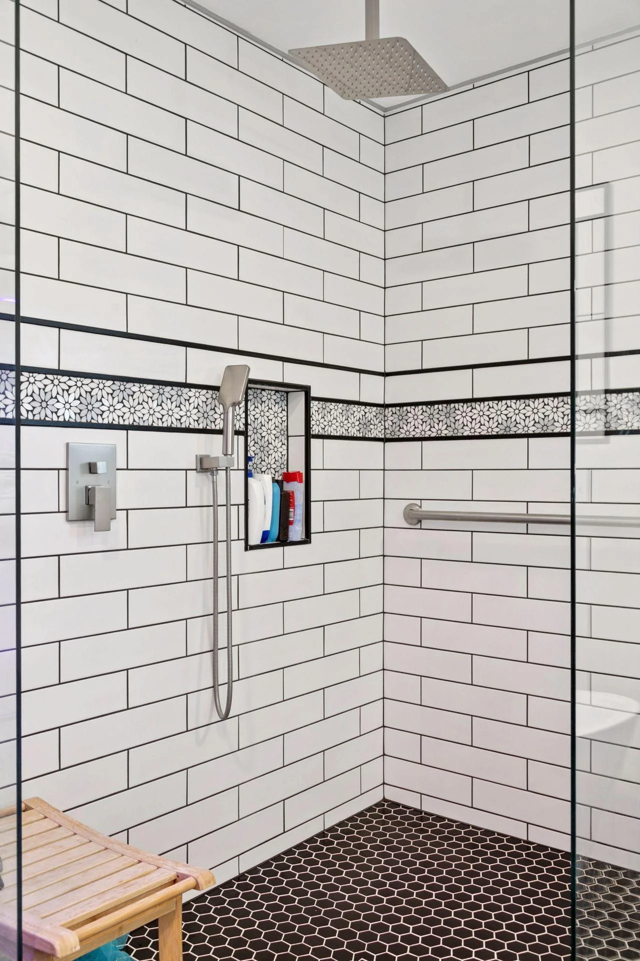The recessed shower niche is such a perfect touch!