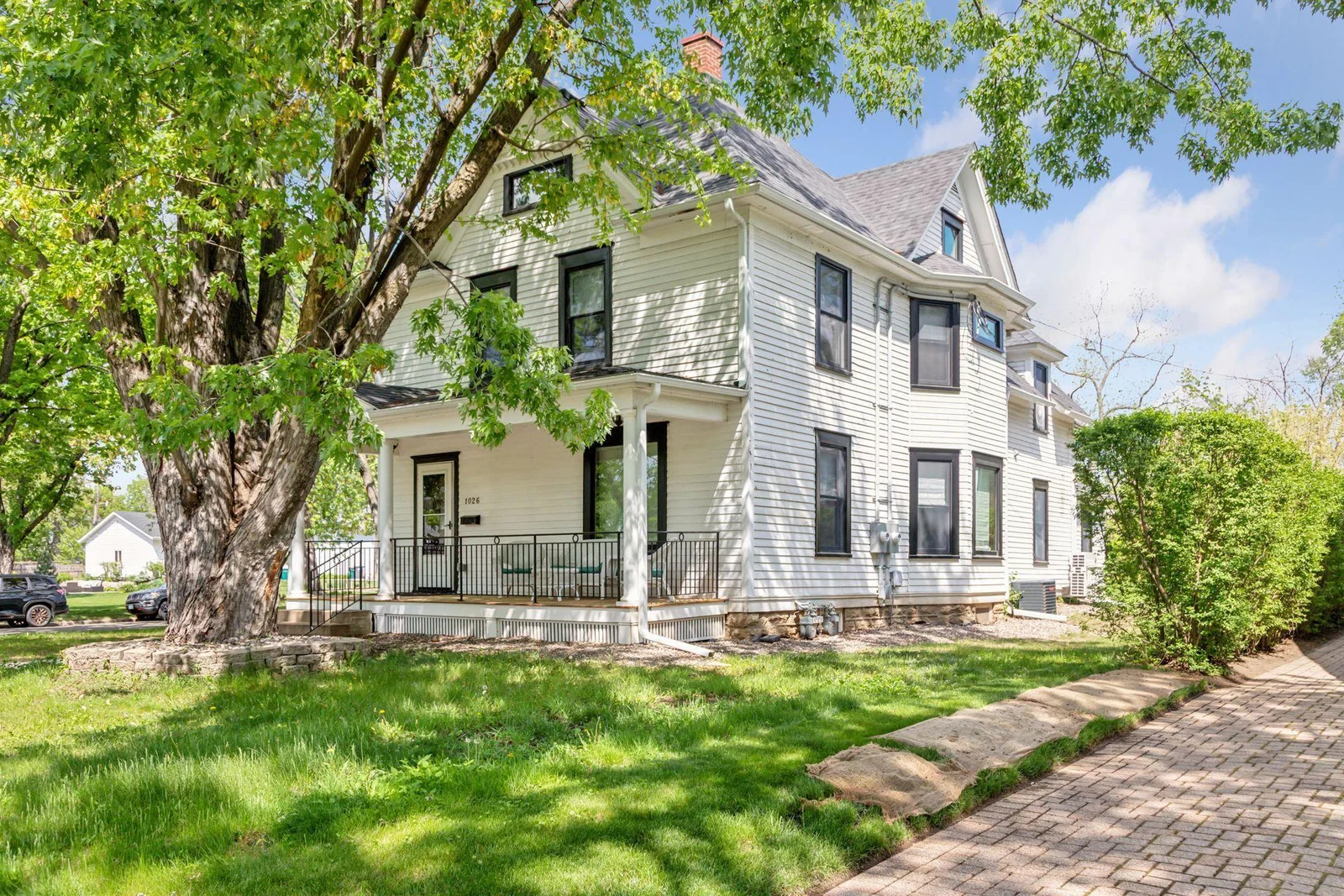 Don't miss your opportunity to own a piece of Hudson's historic 3rd Street!
