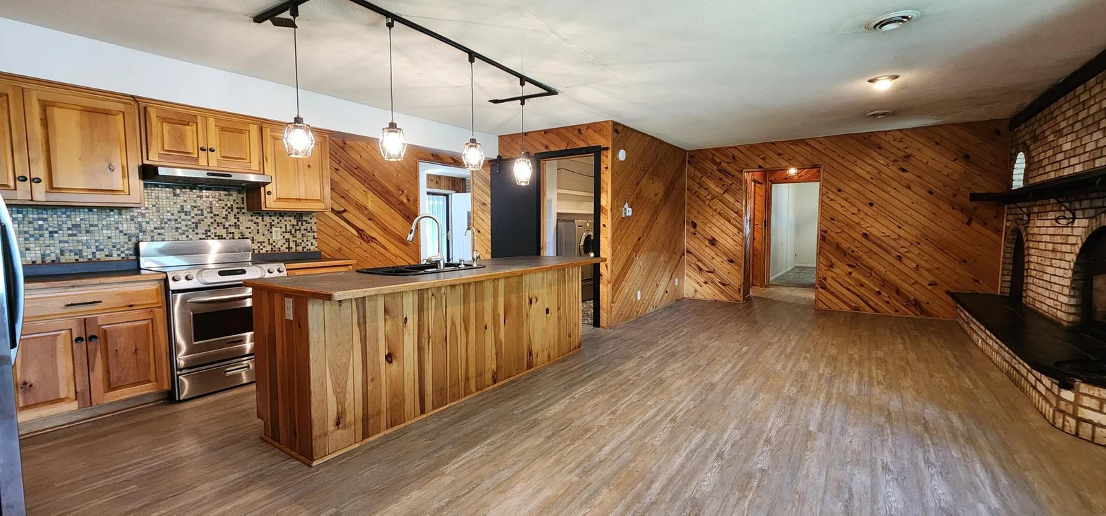 Kitchen/Dining
