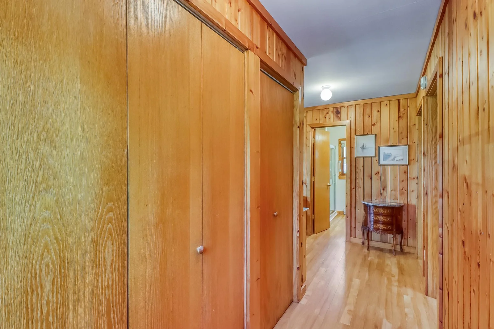 guesthouse entry