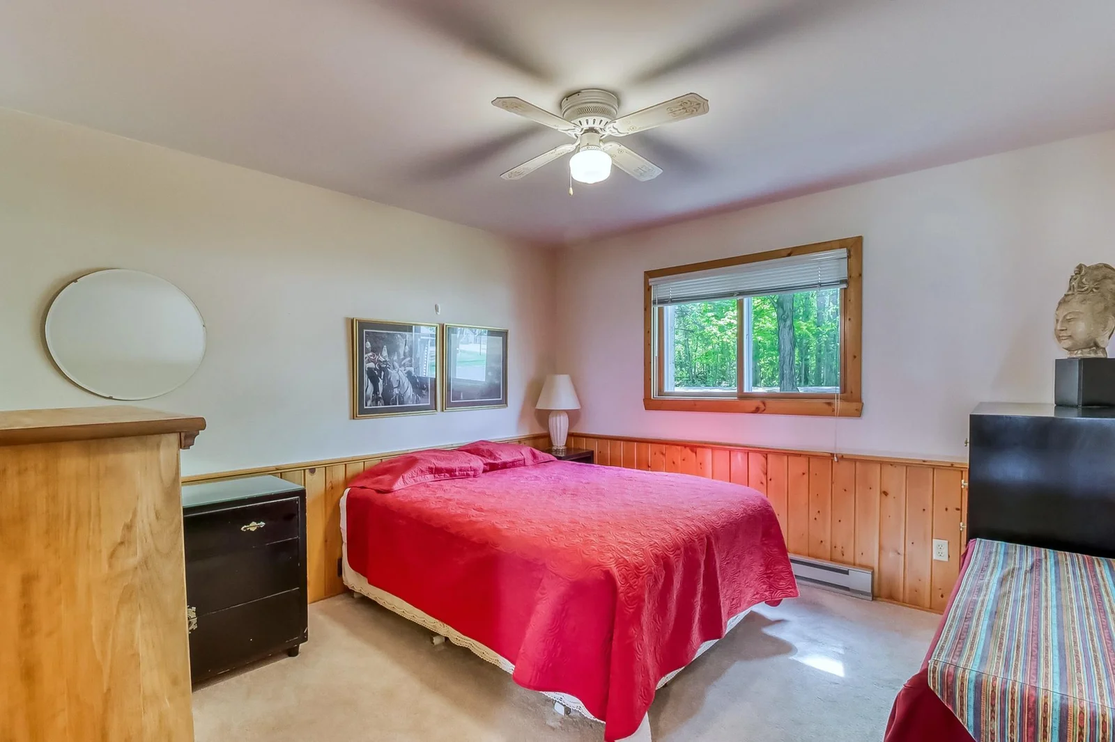 guesthouse BD 1 of 2