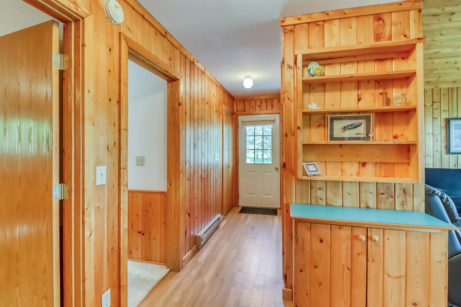 guesthouse entry