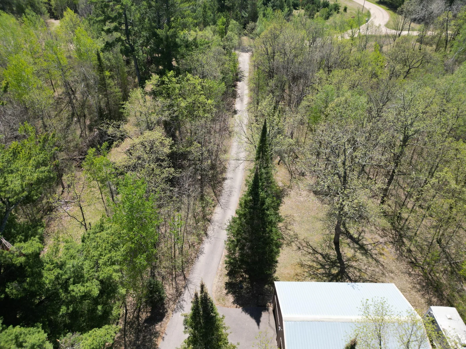 dji_fly_20250512_132040_342_1747074153169_photo.jpg