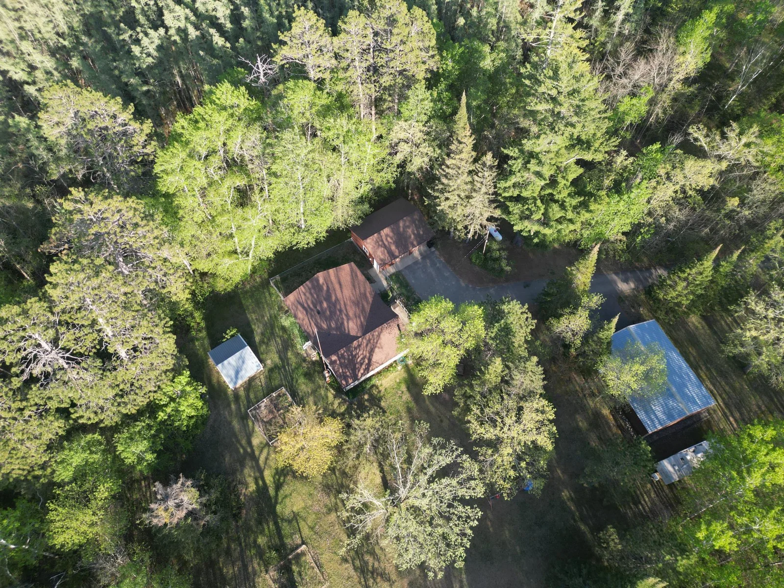 dji_fly_20250513_185504_404_1747180924638_photo.jpg