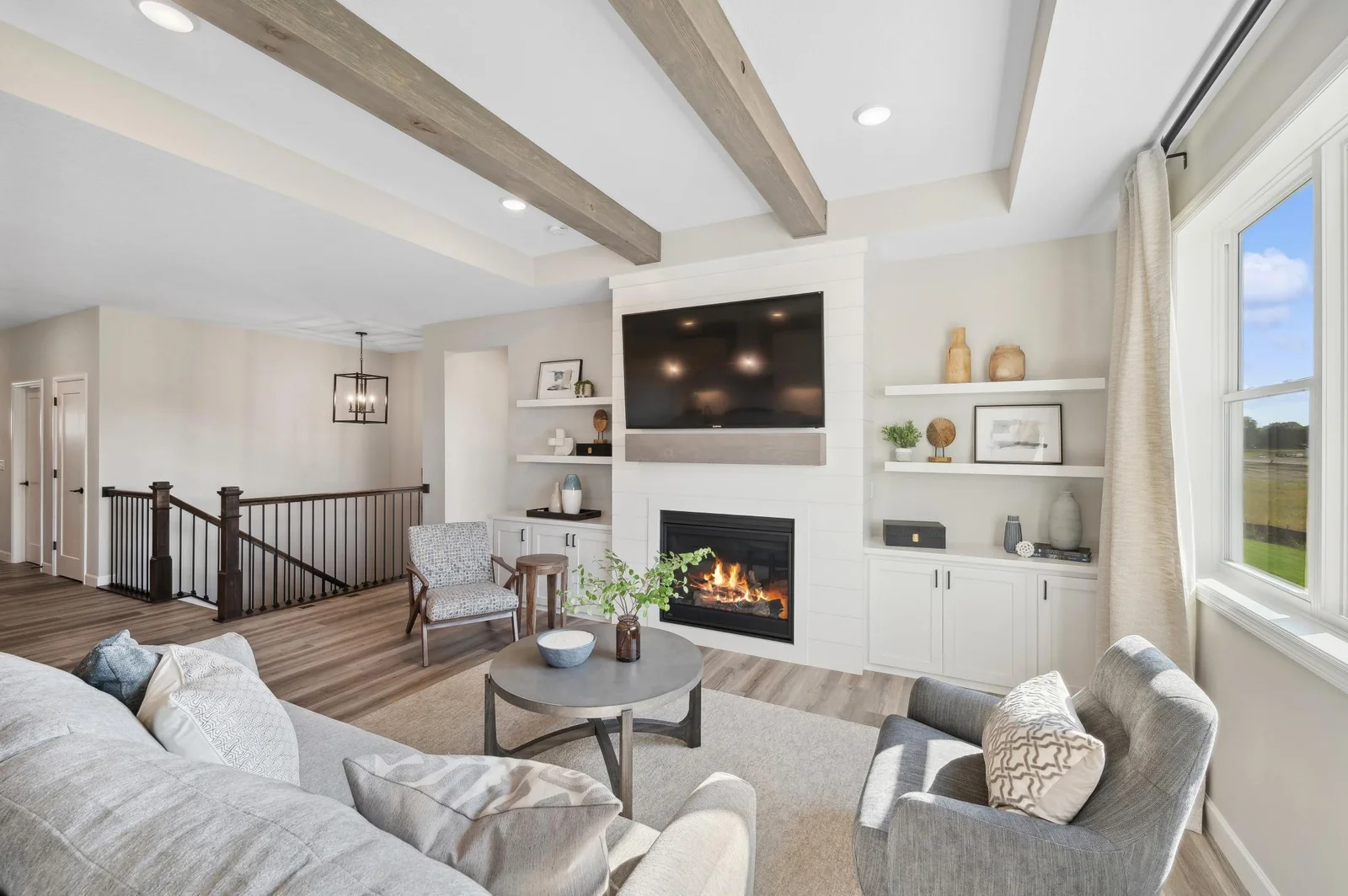3. Living Room.jpg