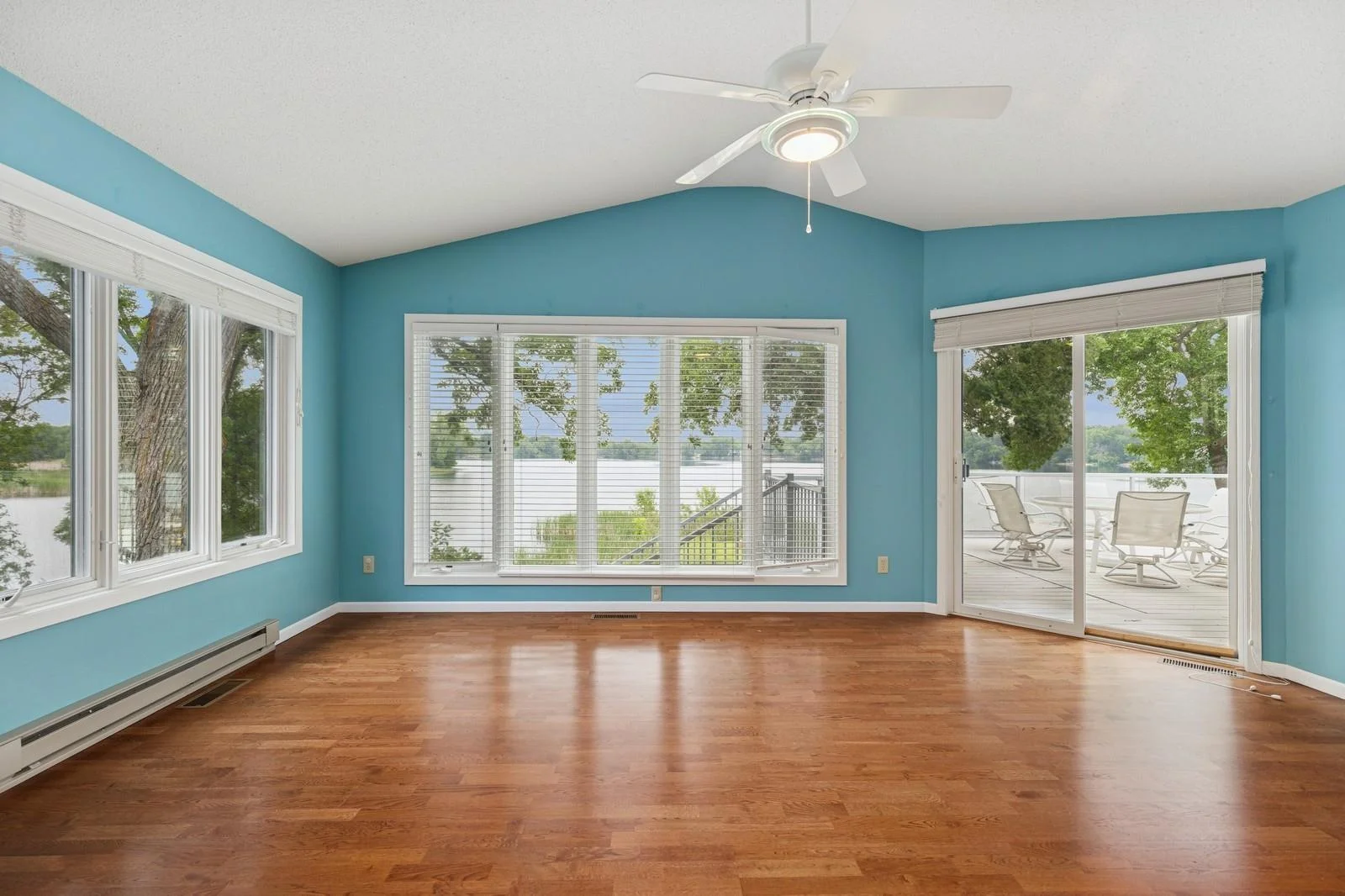 Coastal Room