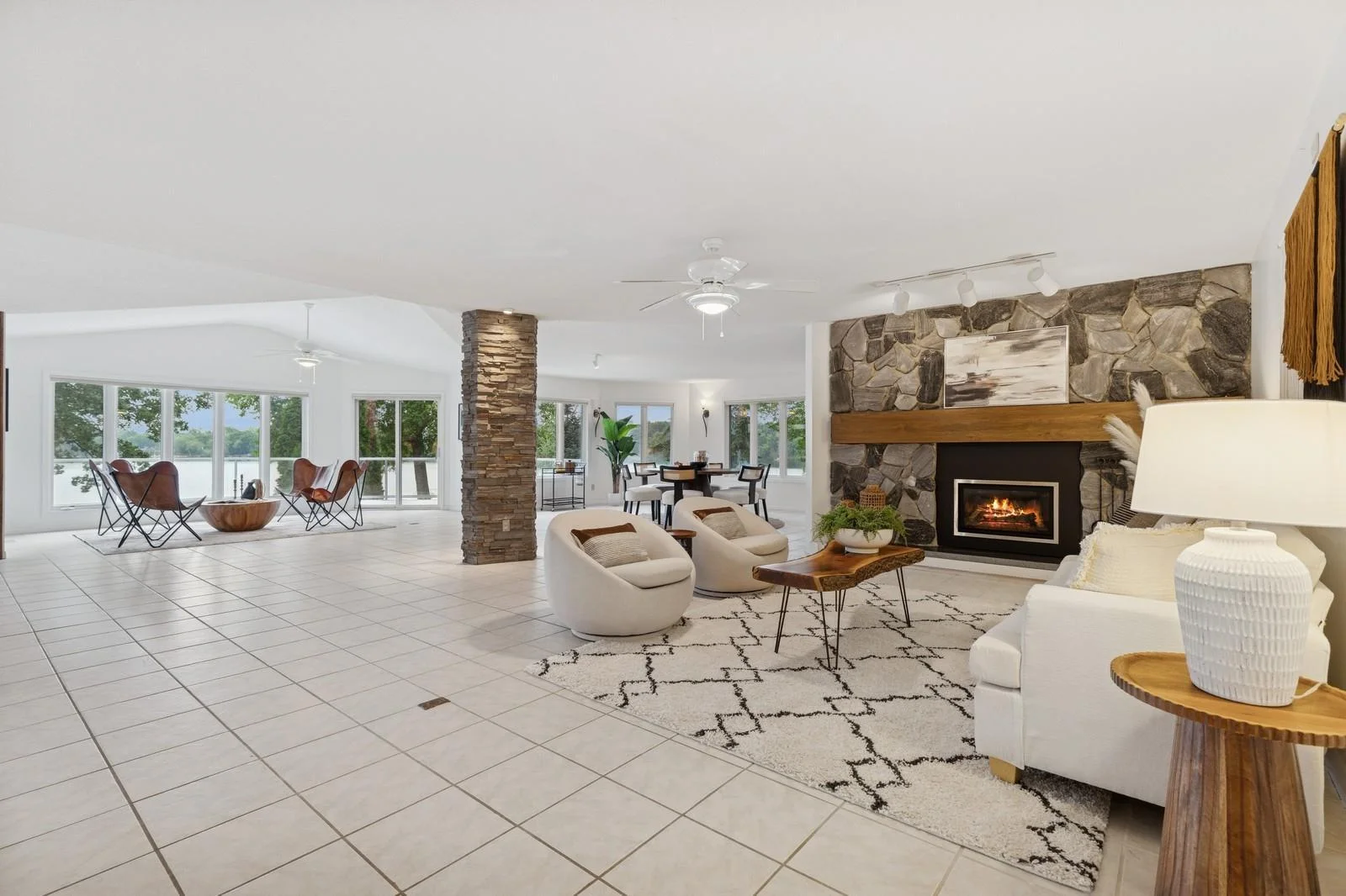 Open Concept Main Level