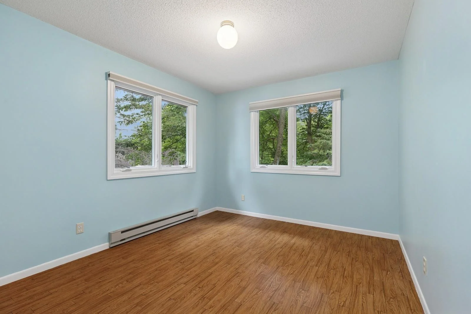 Upper Level Bedroom