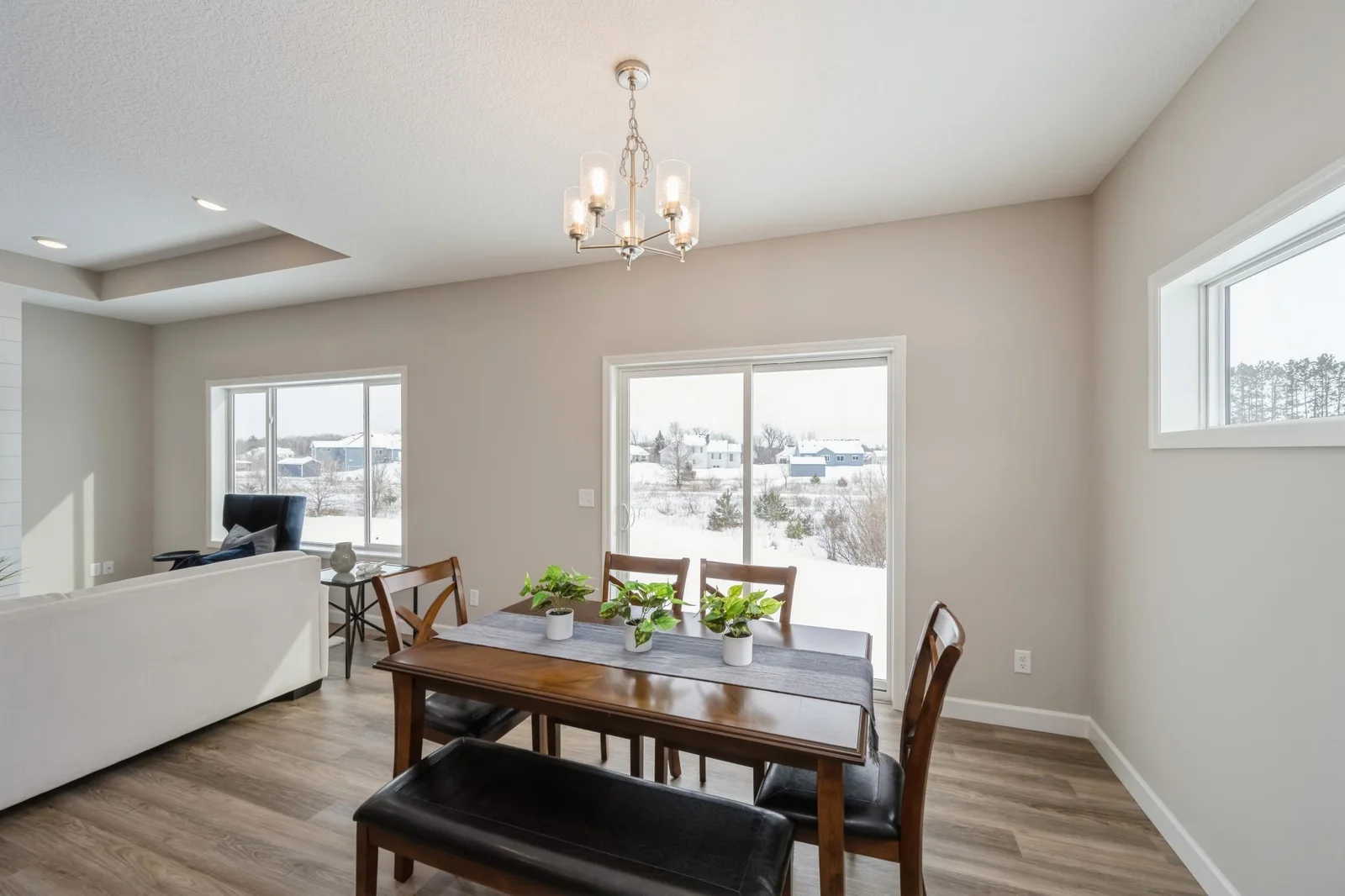 Dining Room.jpg