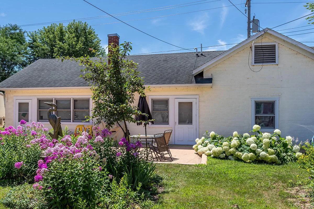 Carriage House