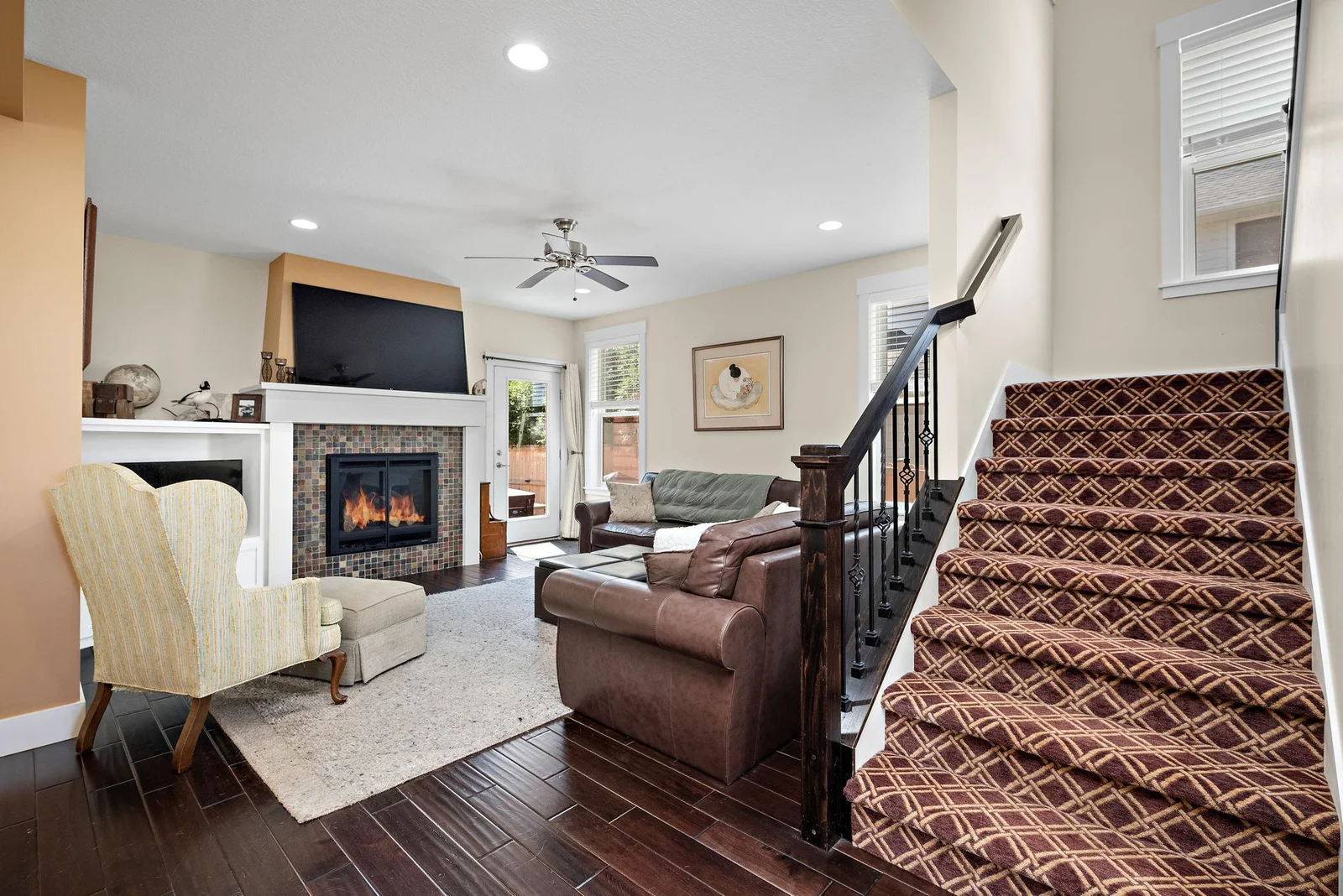Main floor living room