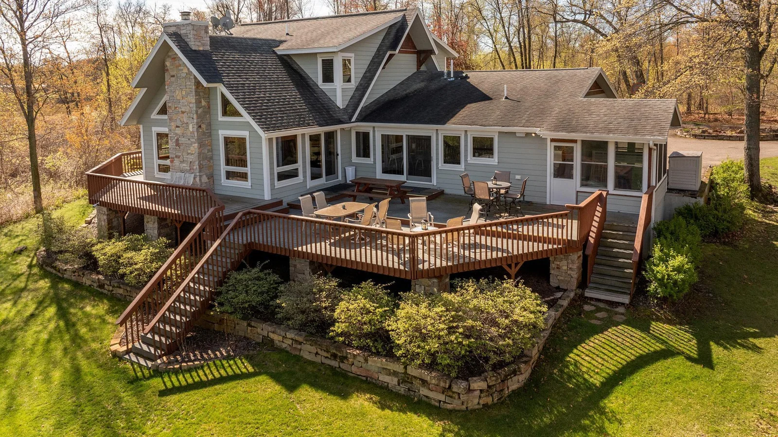 Photo 1 of 5640 Birchdale