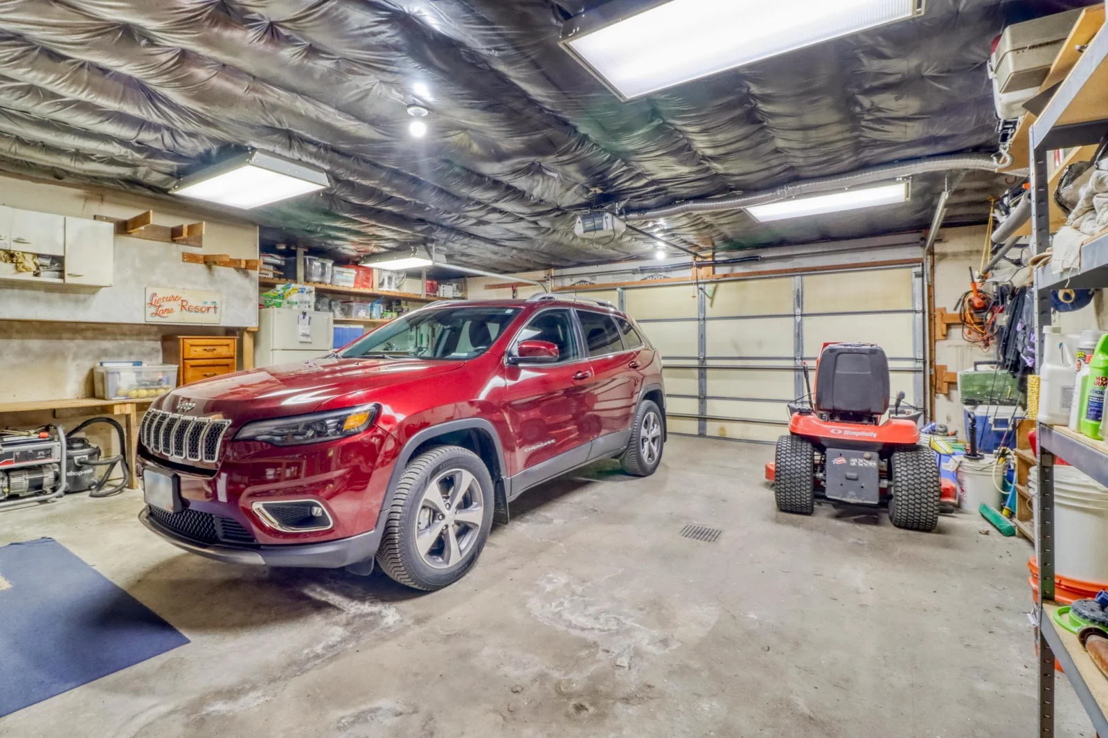 Garage1_1.JPG