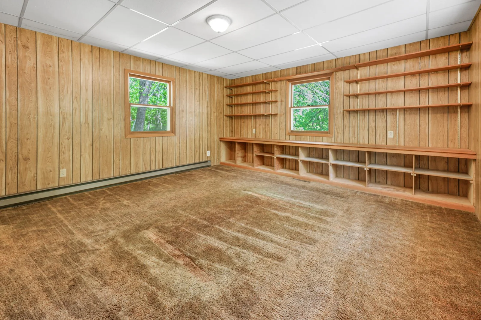 Family room a.jpg