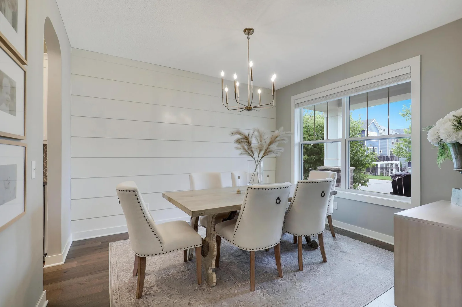 Formal Dining/Flex Room