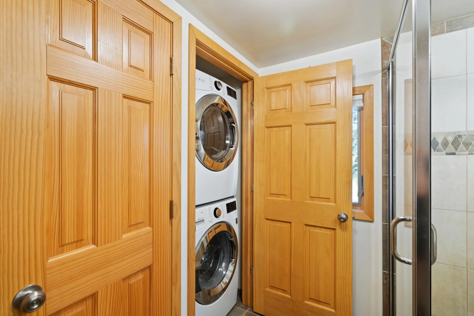 Stackable Laundry