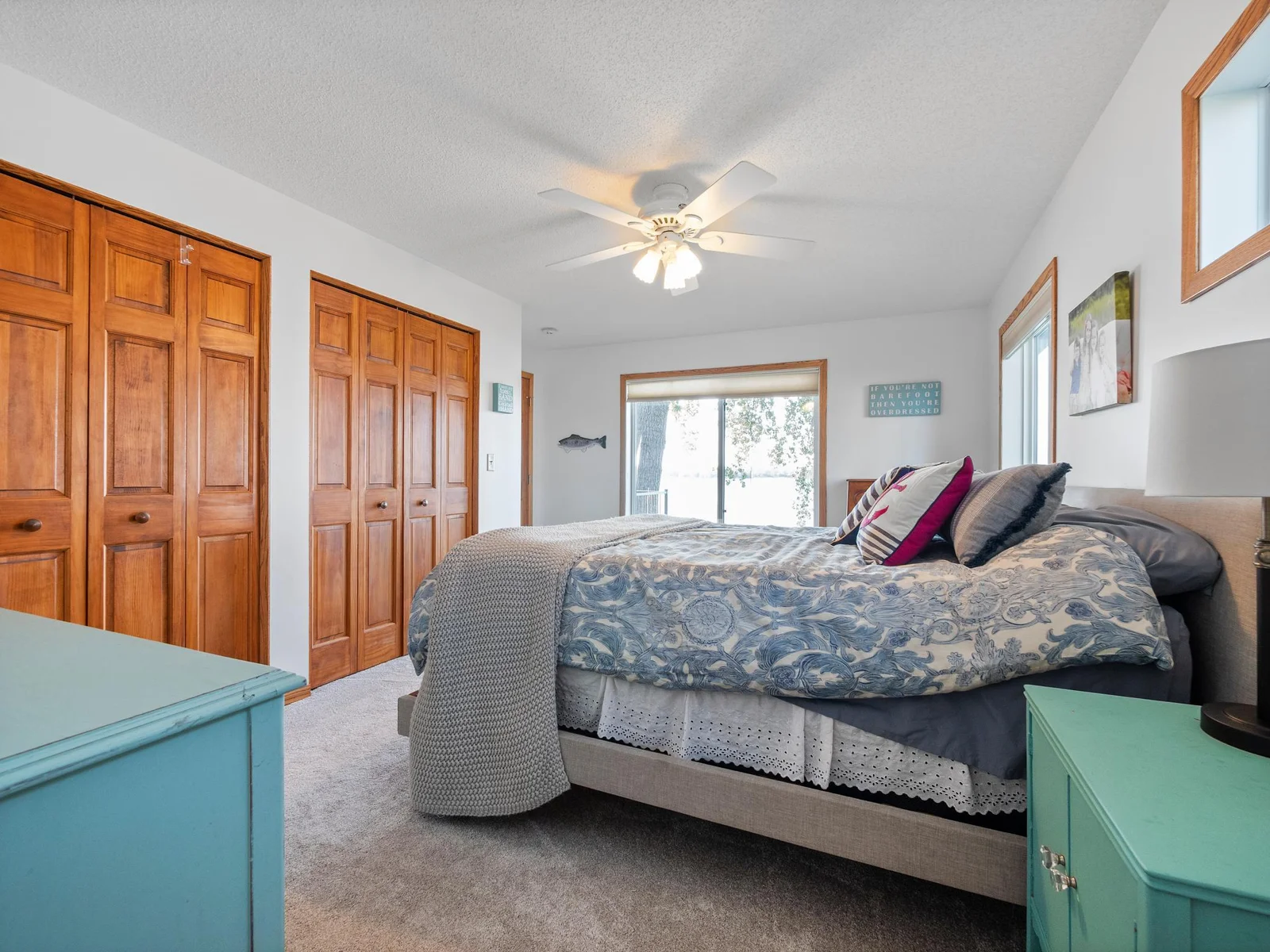 bedroom 2.JPG