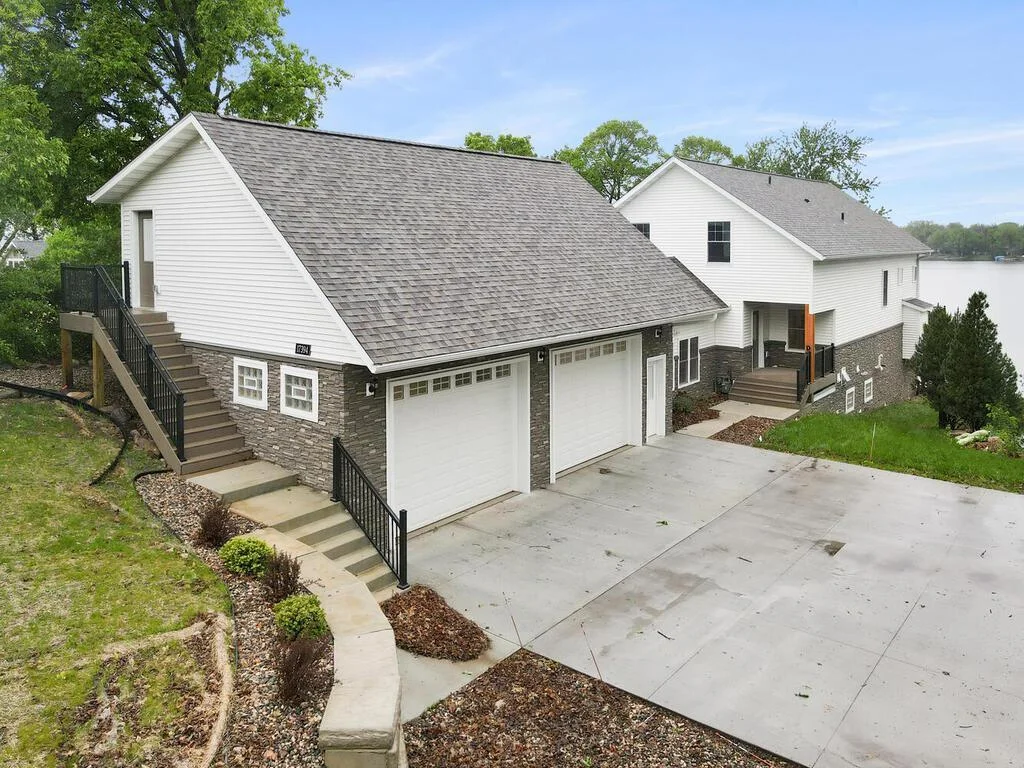 Full Concrete Drive way.