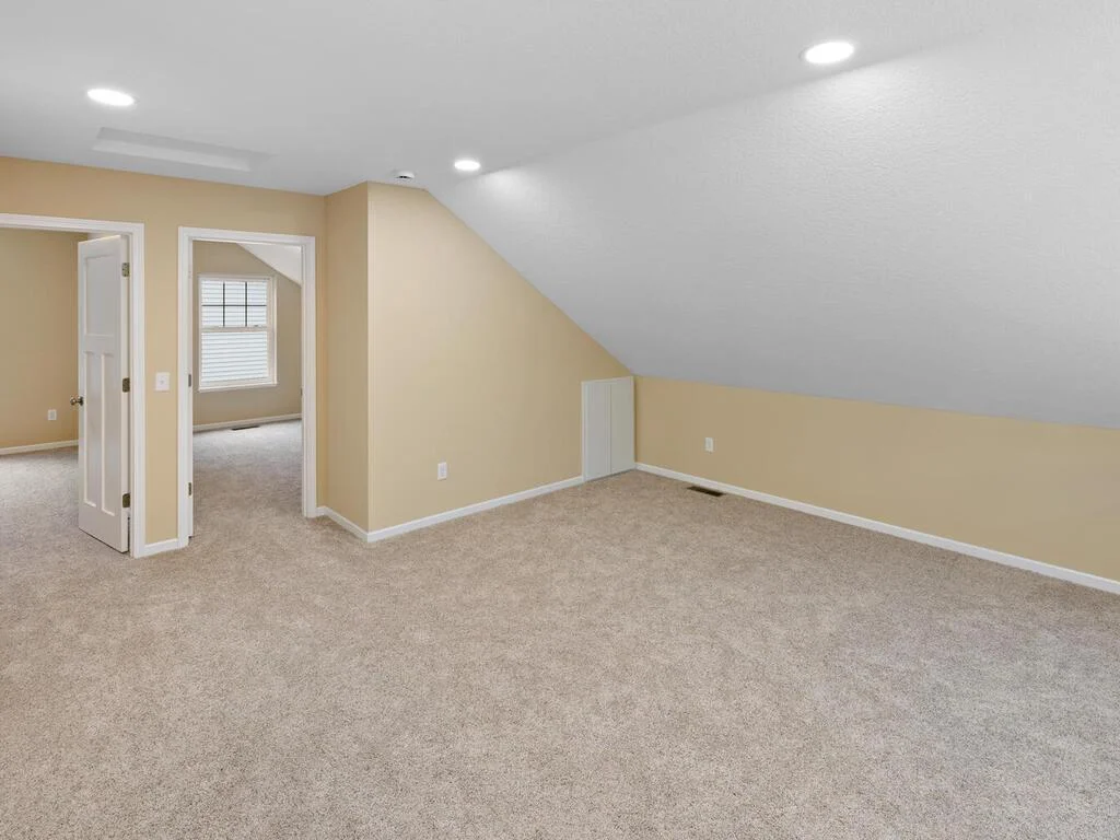 This loft is perfect for gaming, studying or just hanging out!