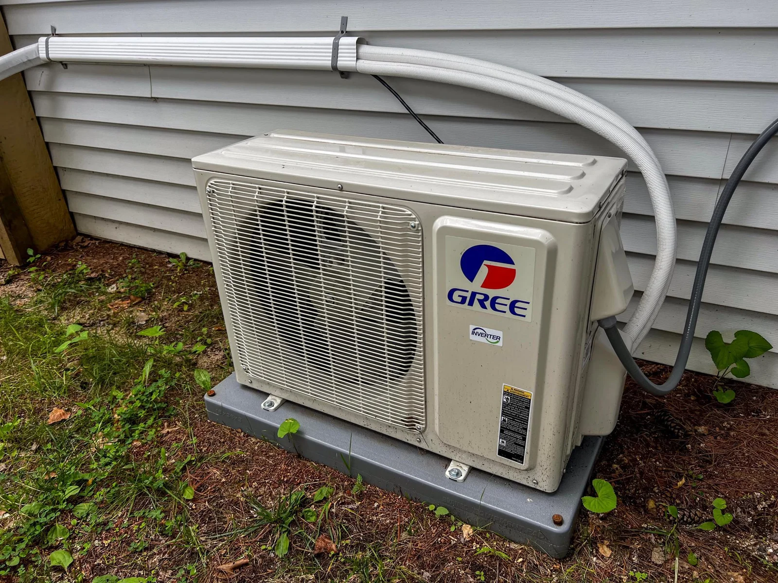 All Cabins are updated with Mini-Split Heat pumps!