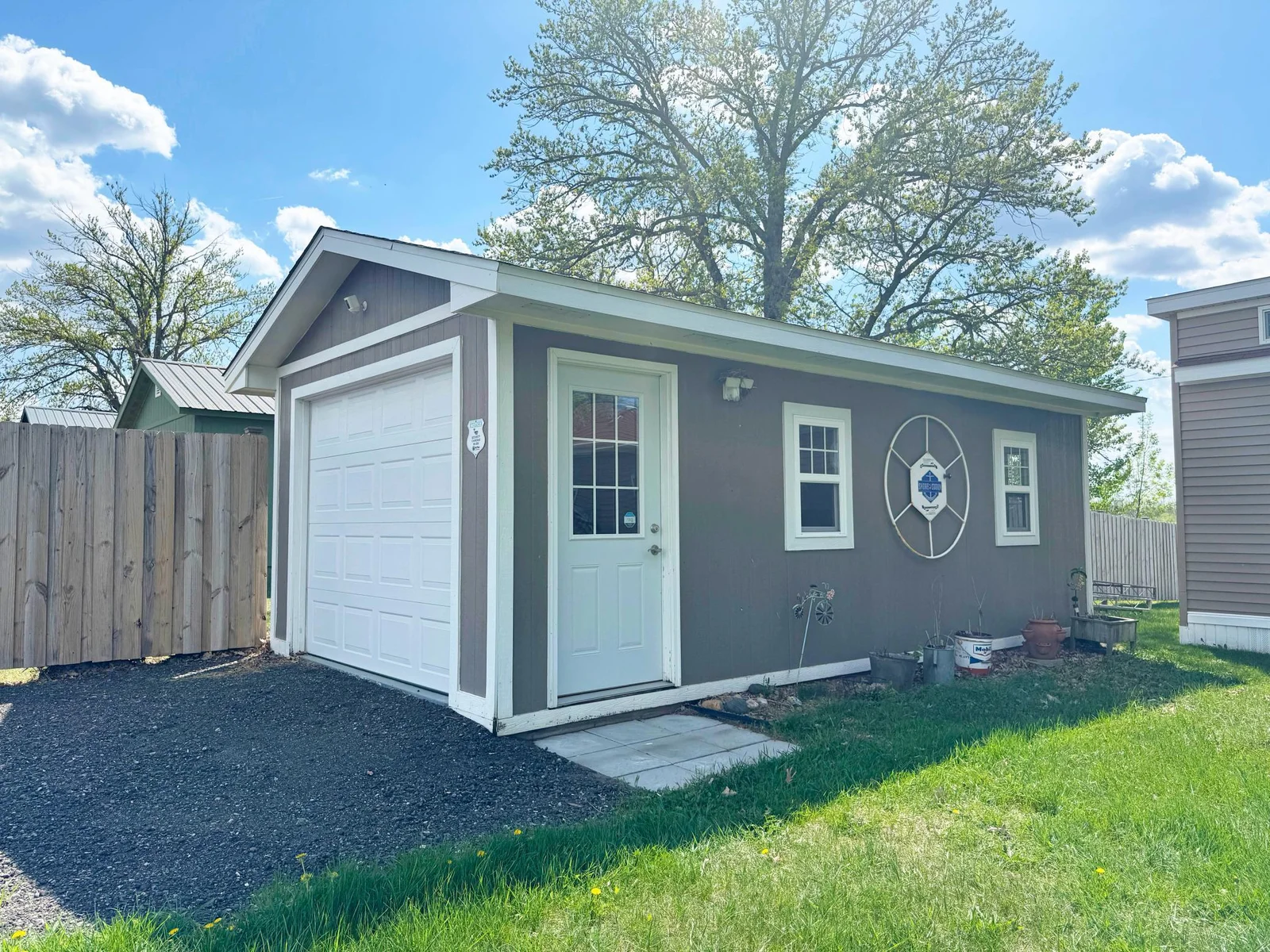 A look at the 12x24 garage. EVERYTHING here has been so well taken care of - its all in excellent condition ready for you to move in and enjoy! There is a raised plywood floor in here...
