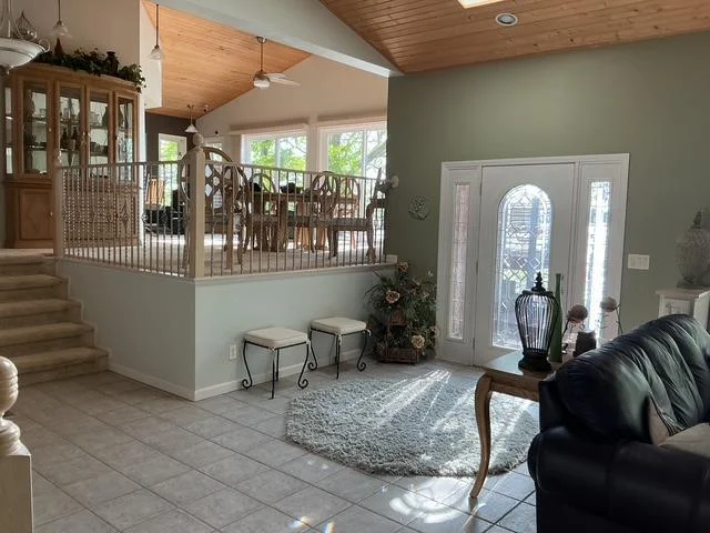living room to dining room .JPG