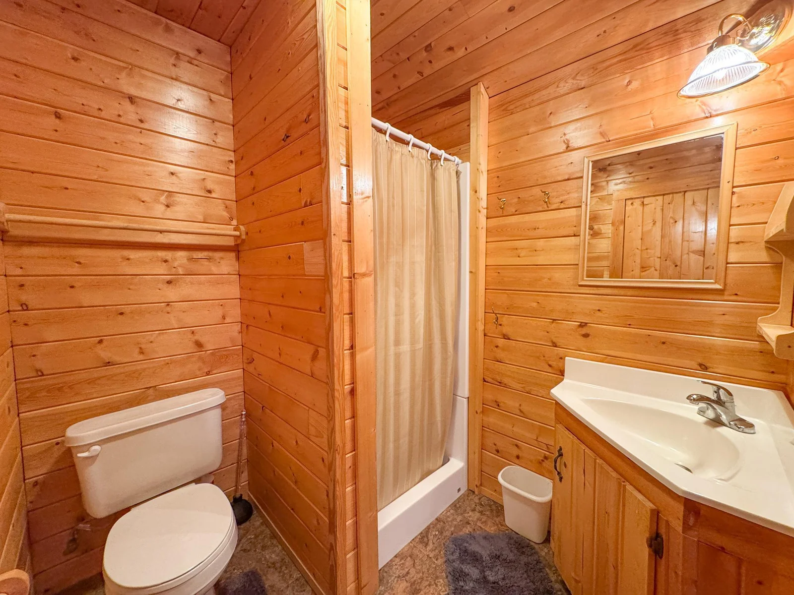 Bathroom_.jpg