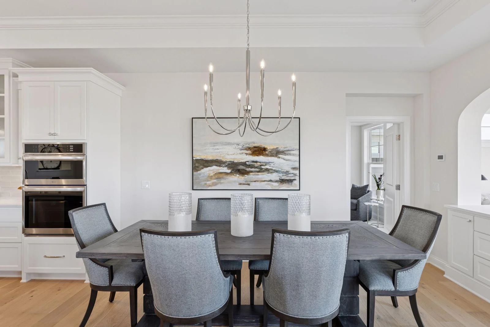 Photos of a similar home