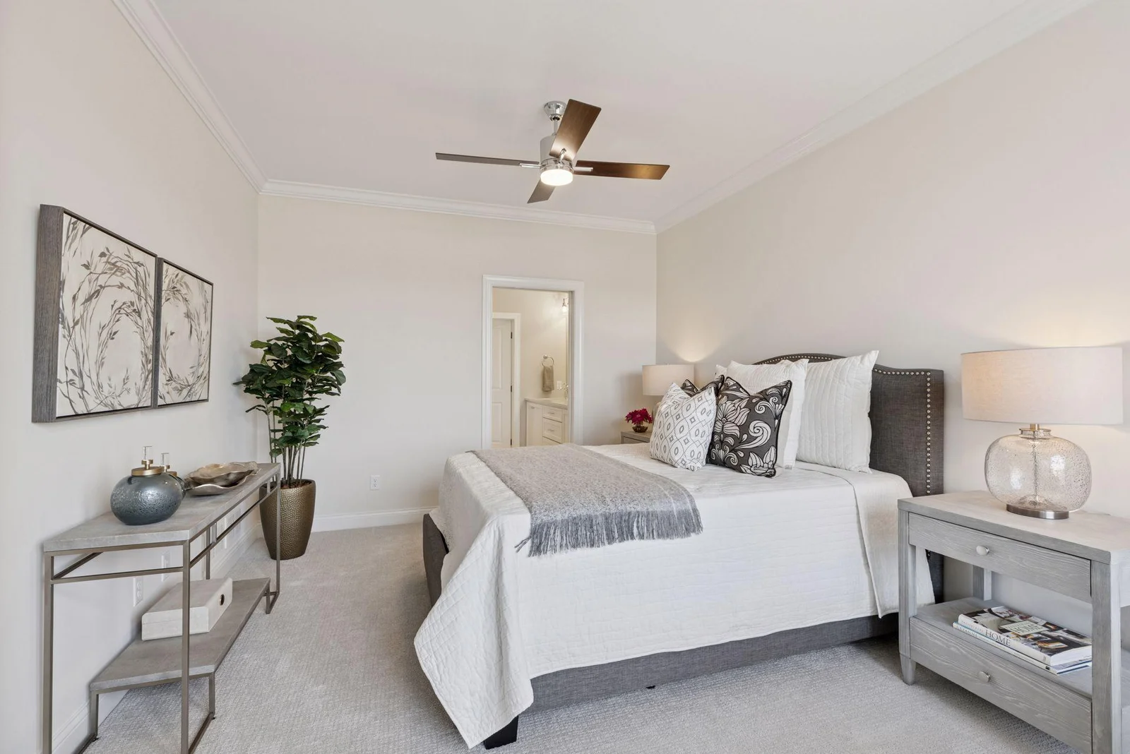 Photos of a similar home
