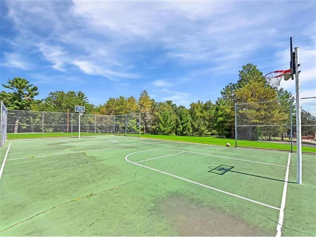 Association Tennis Court
