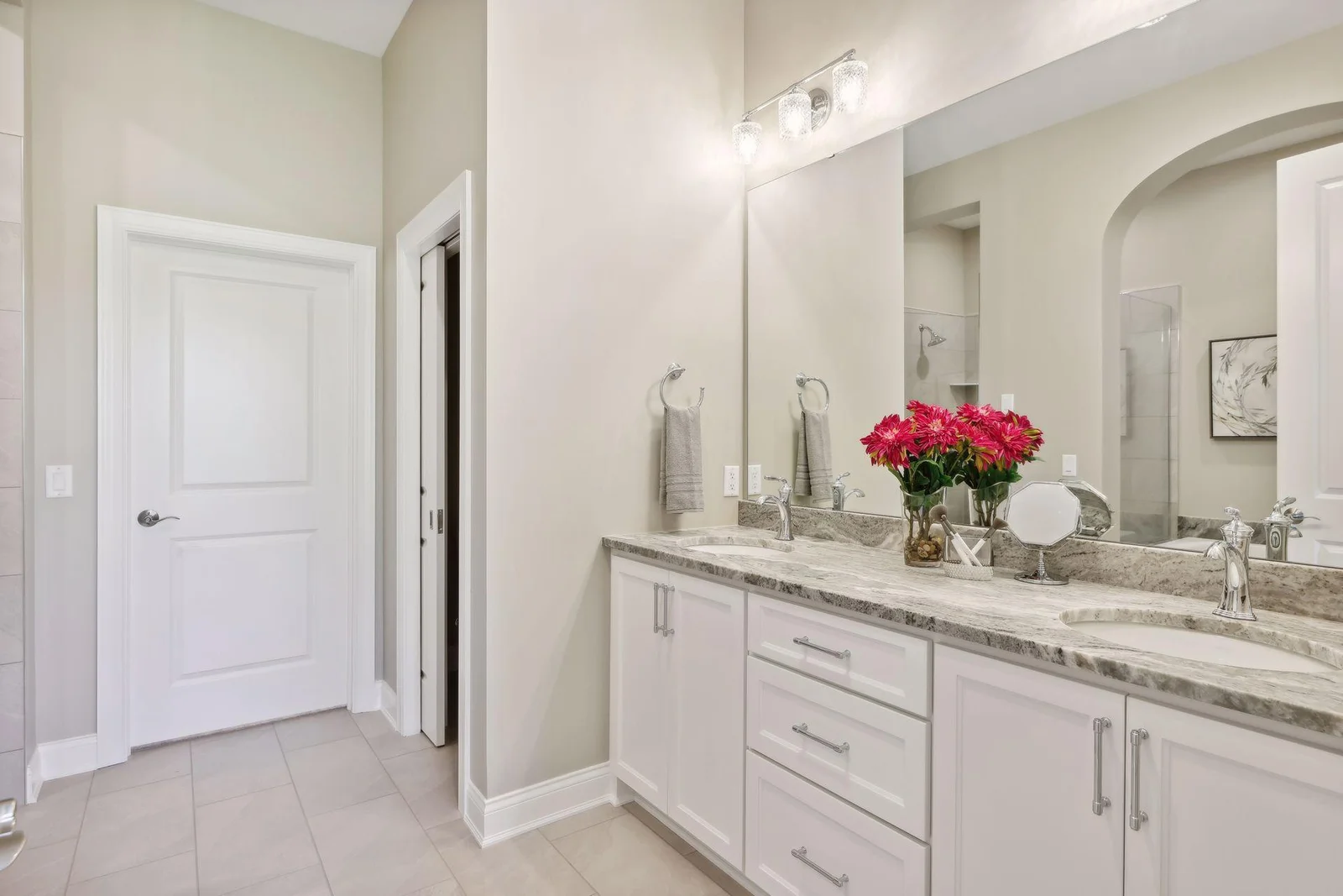 Photos of a similar home