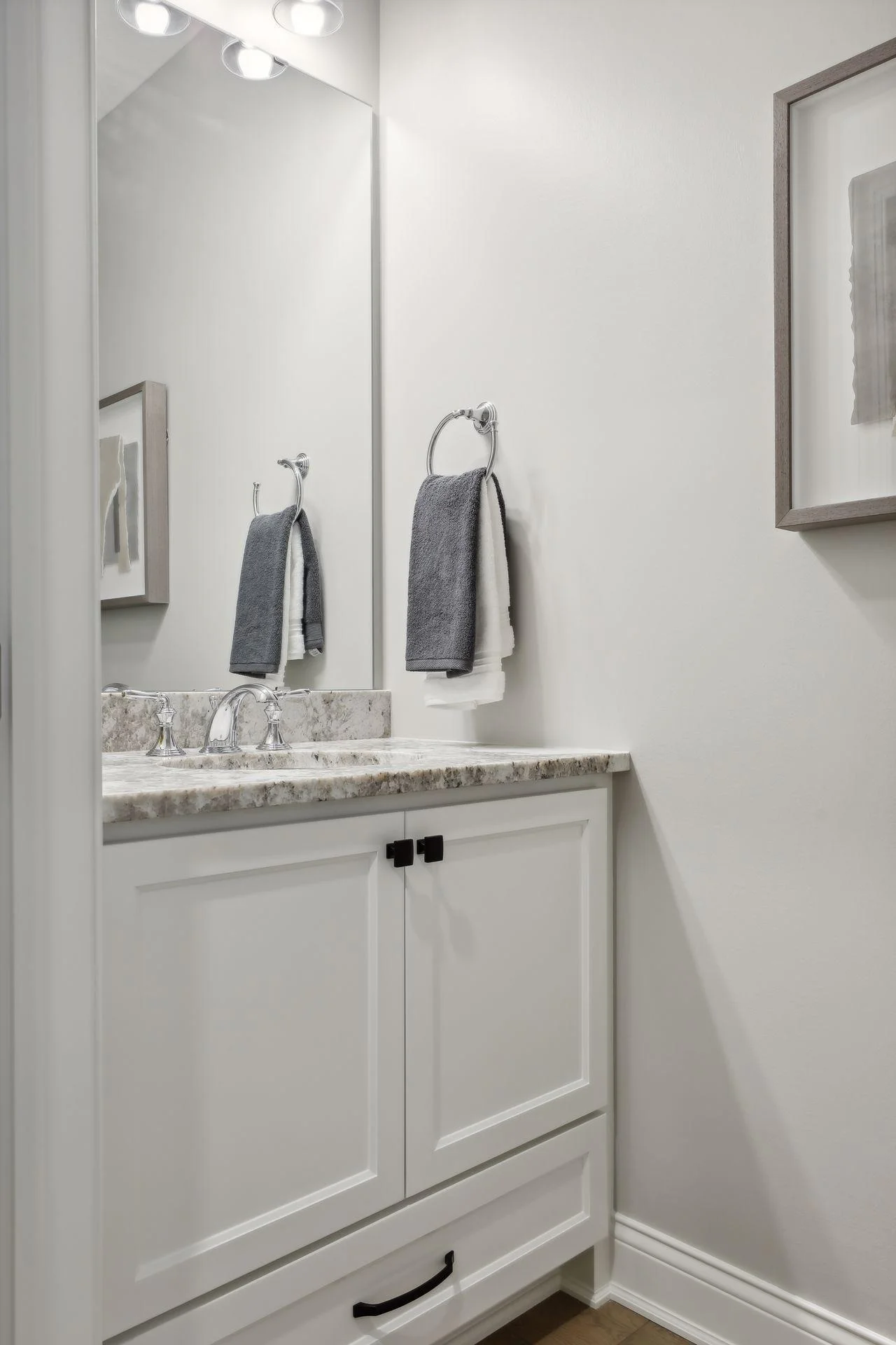 Photos of a similar home