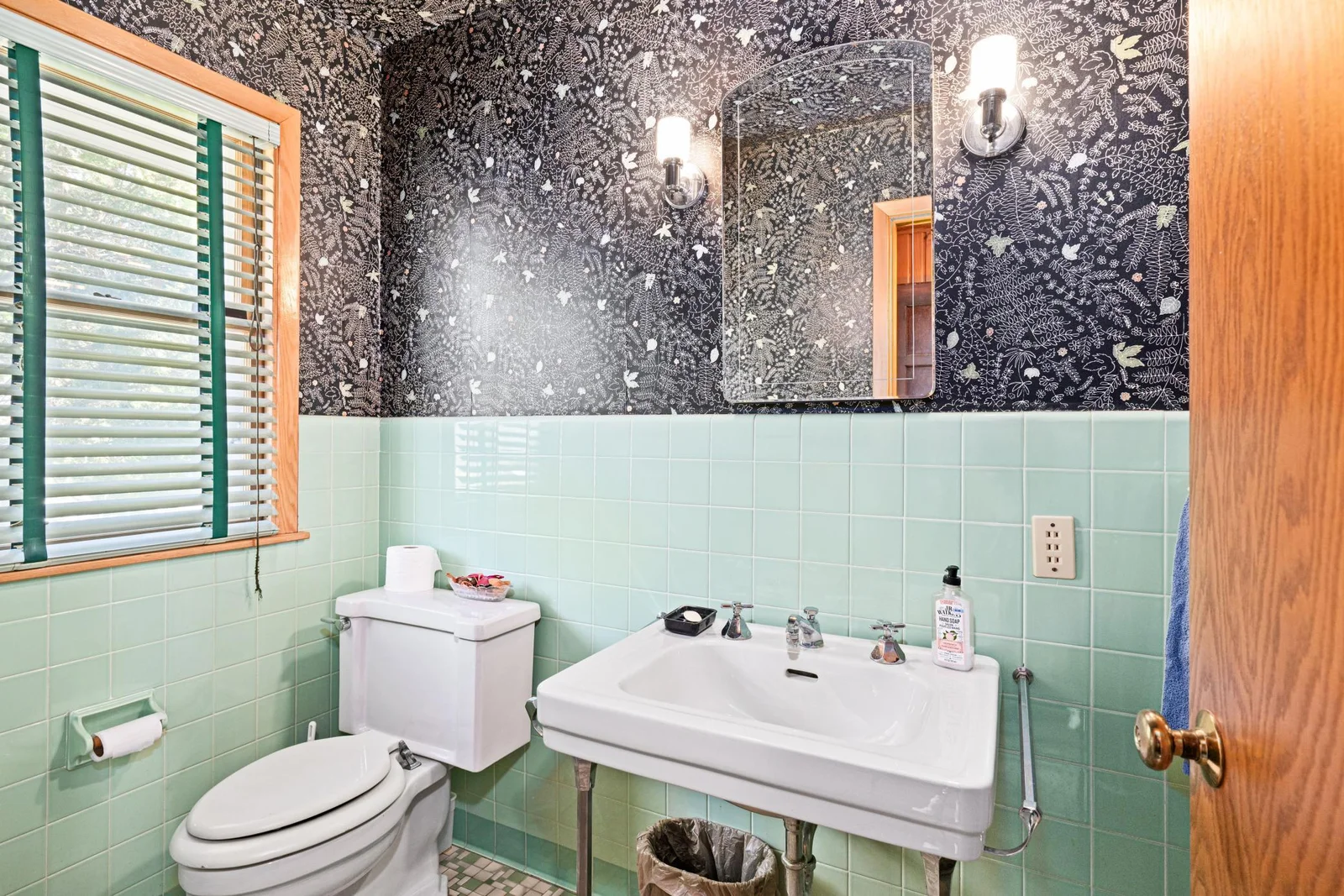 Full Bath