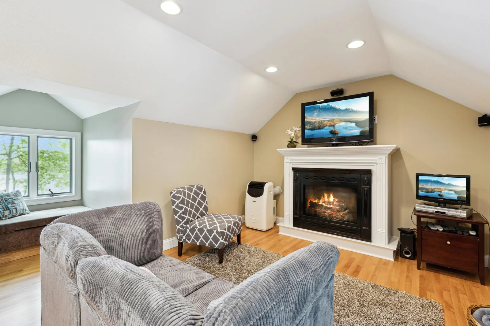 Bonus Room Above Garage