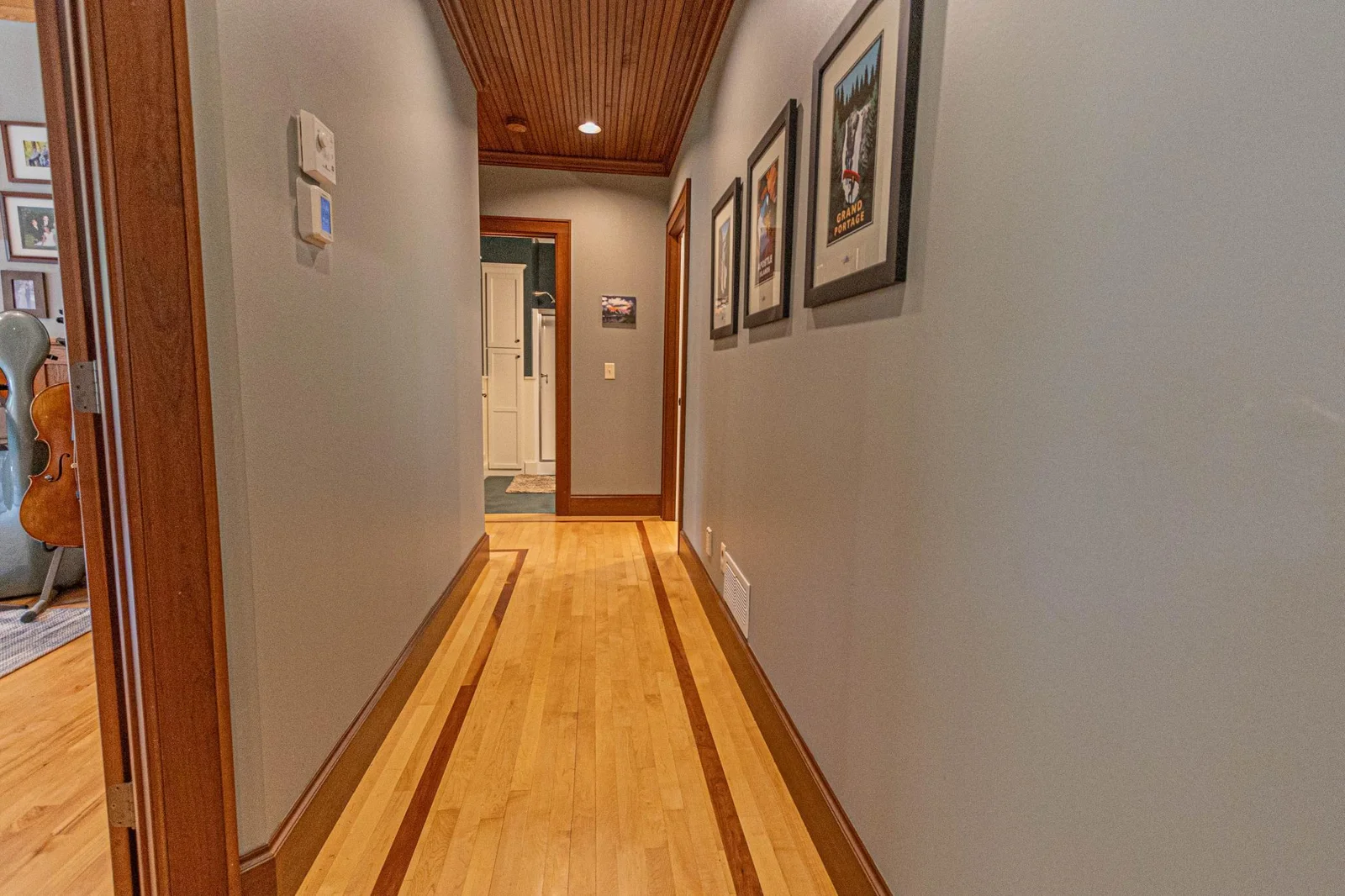 Hardwood Floors.jpg