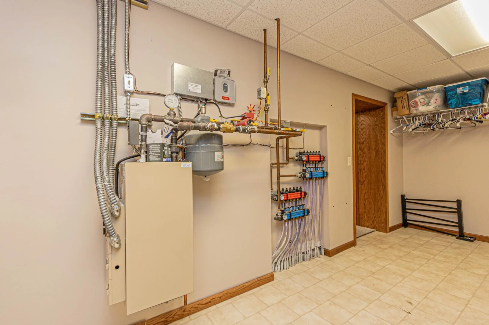 Basement Utility Rooom.jpg