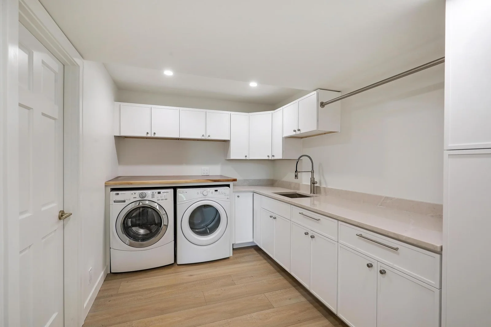 8710Photography-Web-Friendly-745-Virginia-Shores-Circle-Excelsior-MN-55331-58.jpg