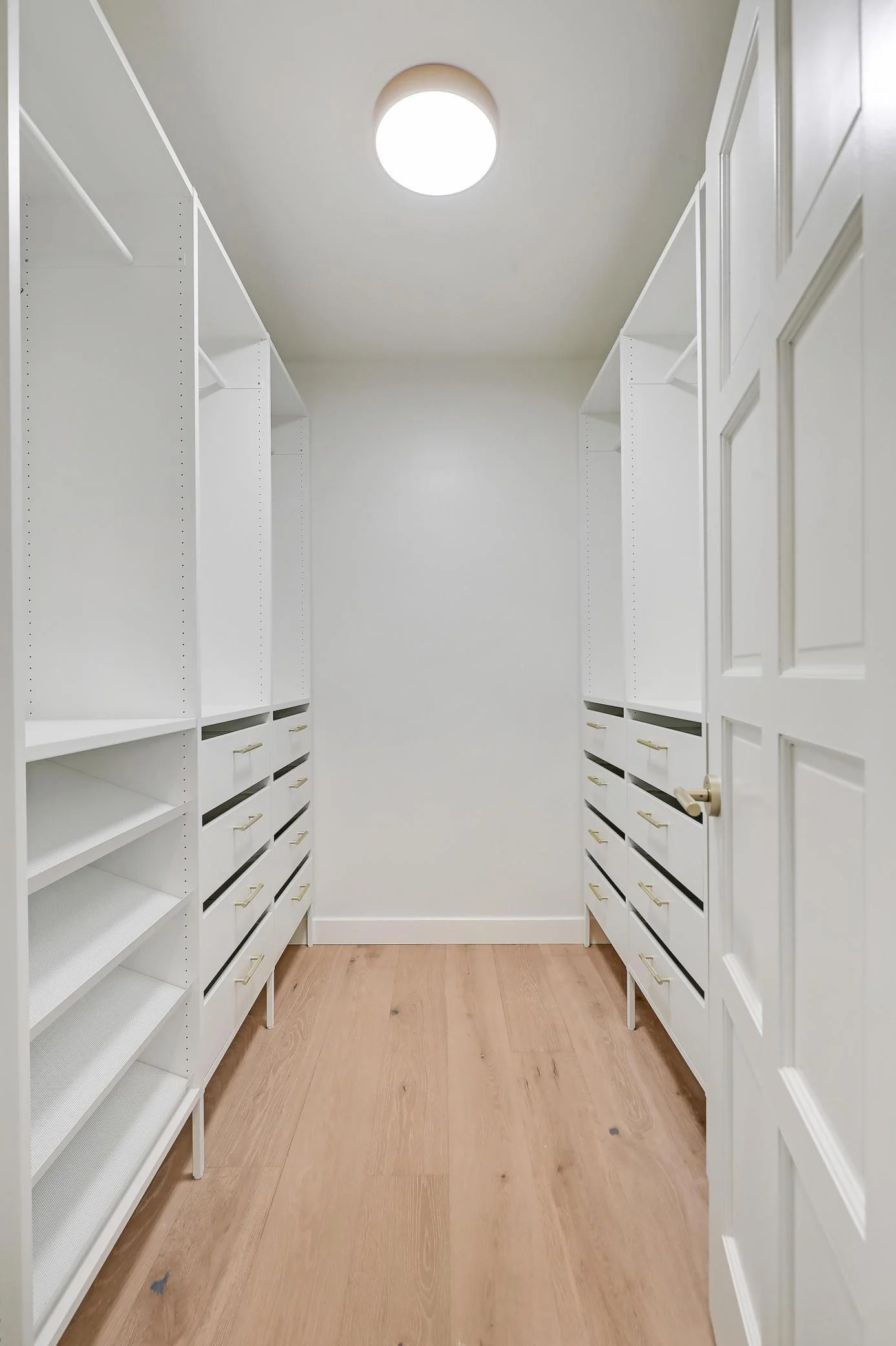 8710Photography-Web-Friendly-745-Virginia-Shores-Circle-Excelsior-MN-55331-56.jpg