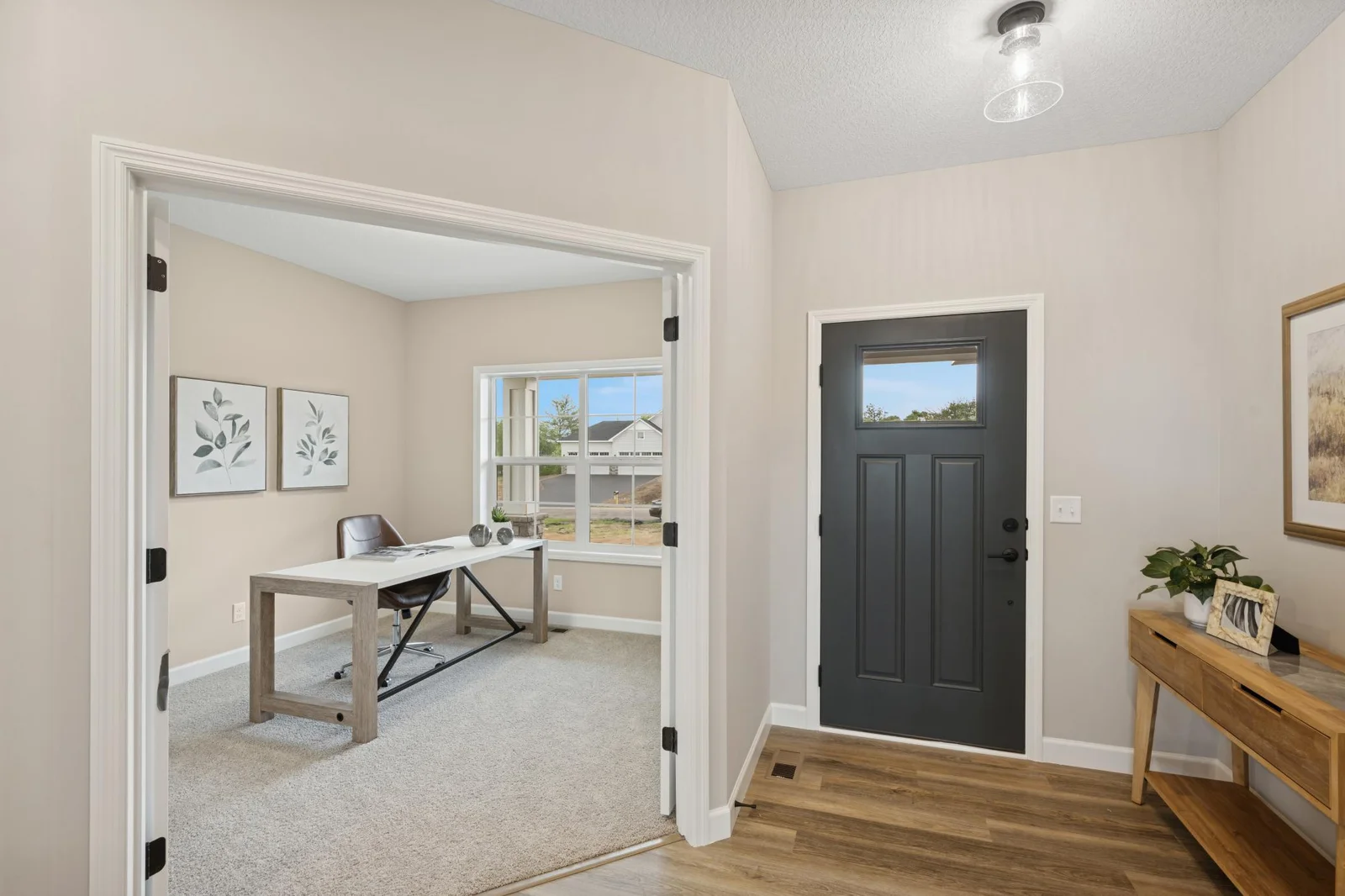 1. Entry Office.jpg