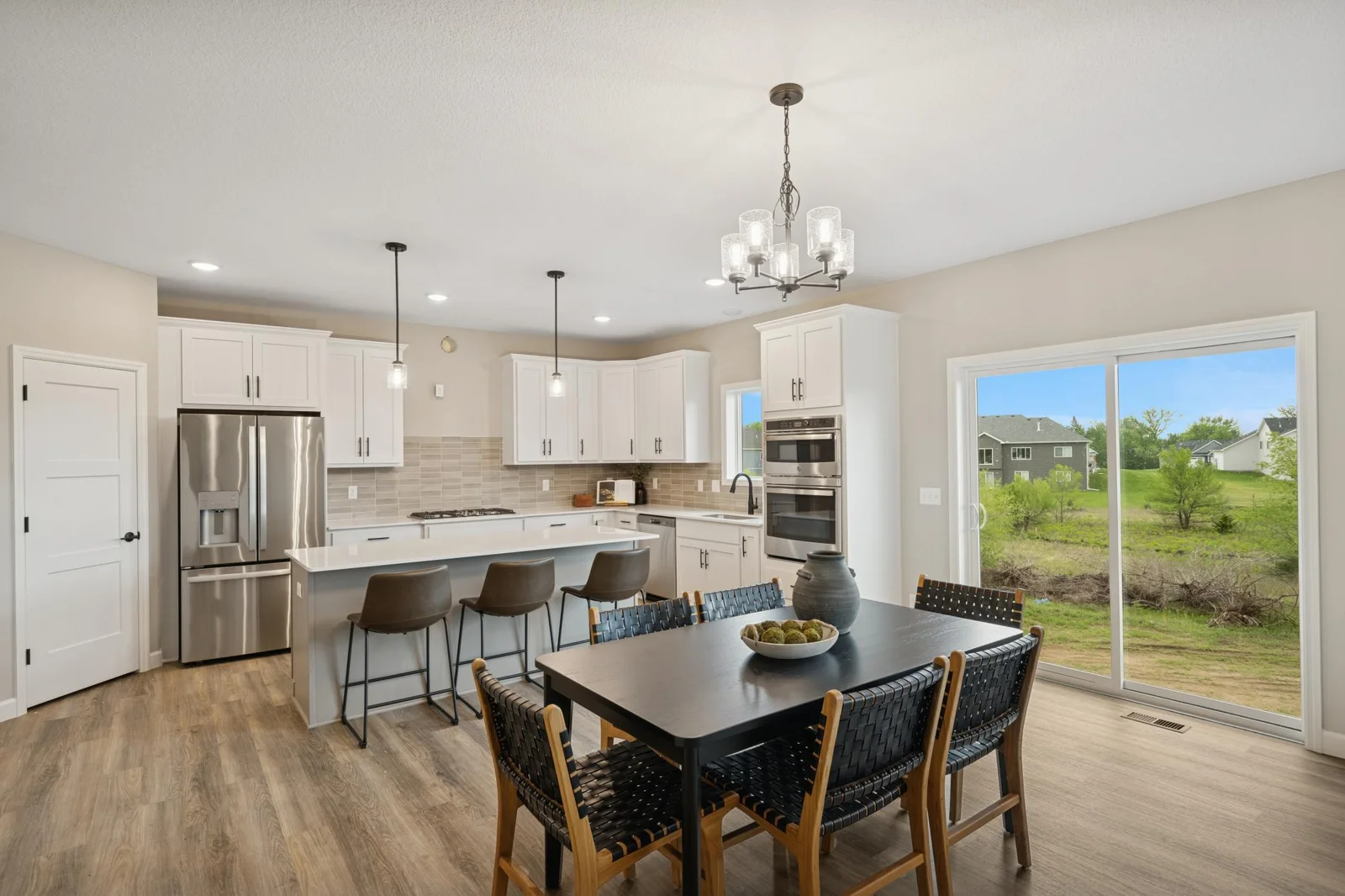 11. Dining room and Living room.jpg