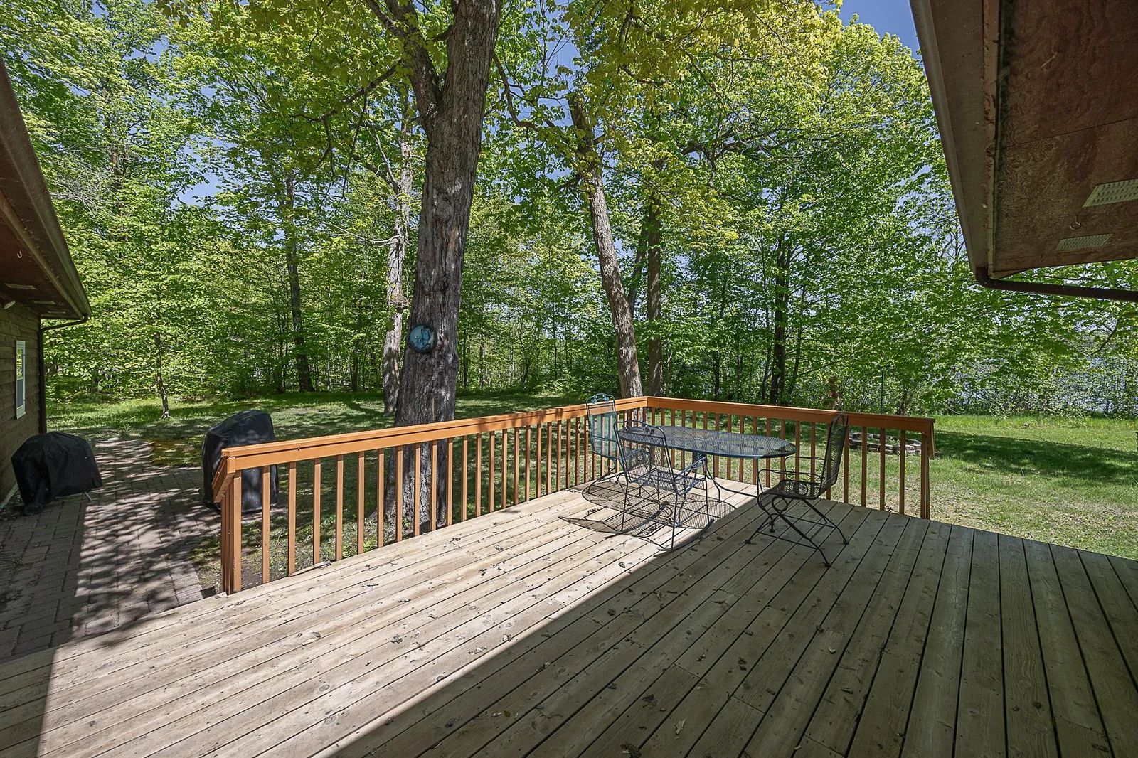 Large lakeside deck.